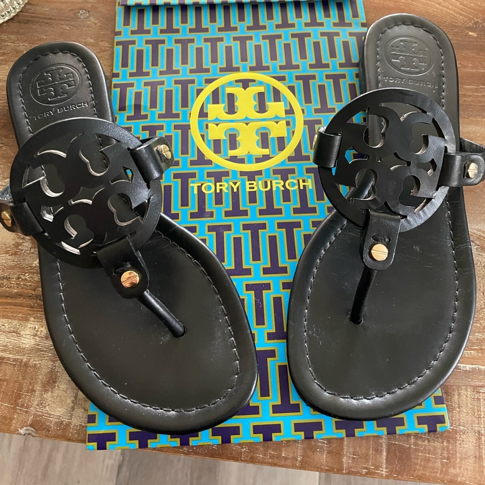 Tory Burch Miller perfect black sandals